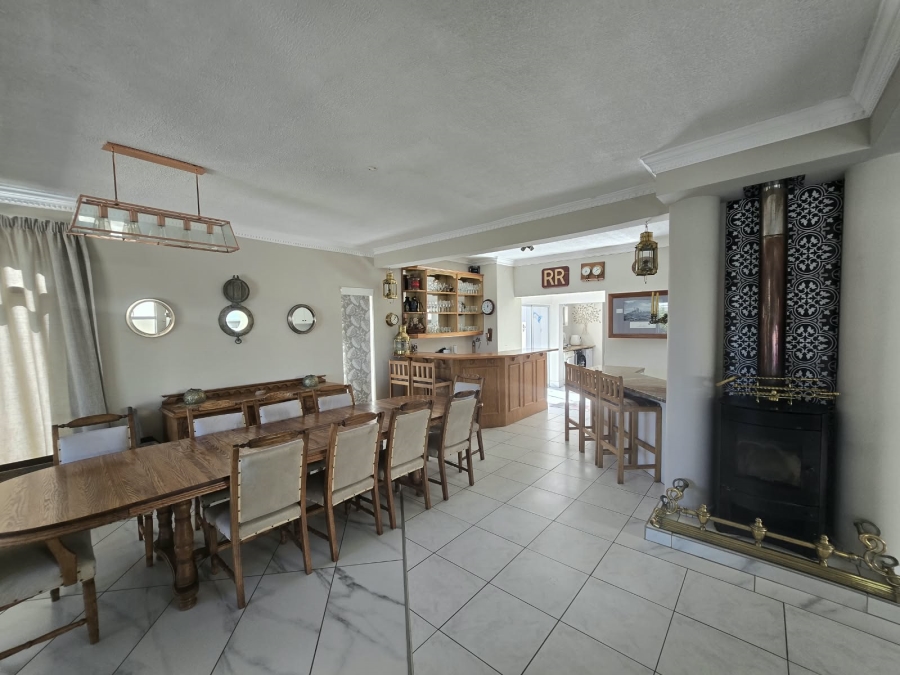 4 Bedroom Property for Sale in Royal Alfred Marina Eastern Cape